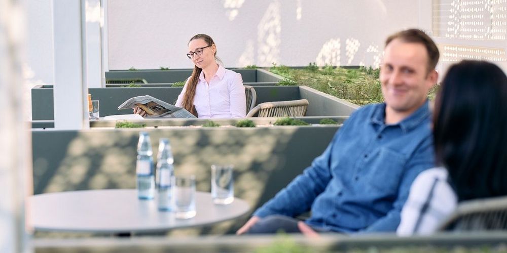 Begrünte Dachterrasse im Alexius/Josef Krankenhaus