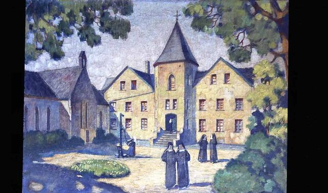 Historisches Bild eines Gebäudes mit einem Innenhof. In diesem befinden sich einige Nonnen und gehen zum Teil zu Zweit und unterhalten sich. 